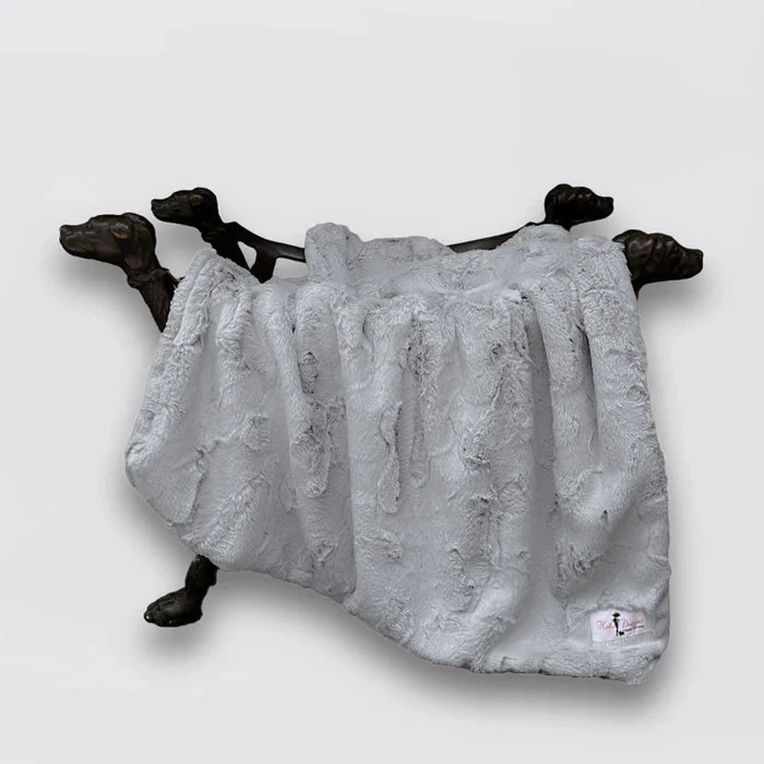 Dolce Vita Blanket in Sterling - Posh Puppy Boutique