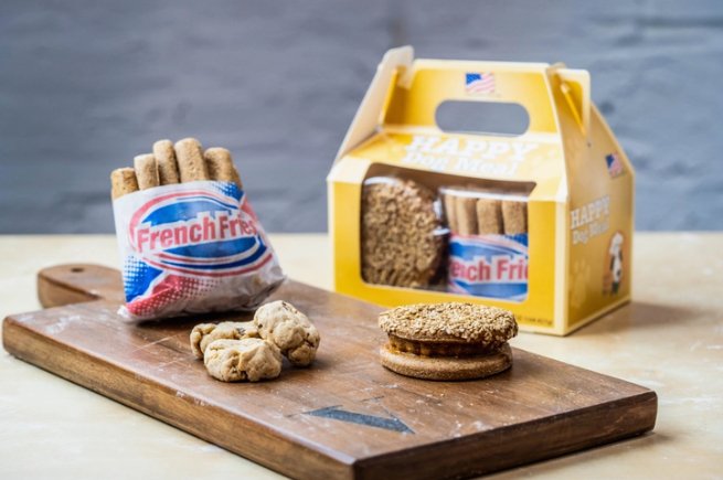 Happy Dog Meal - Posh Puppy Boutique