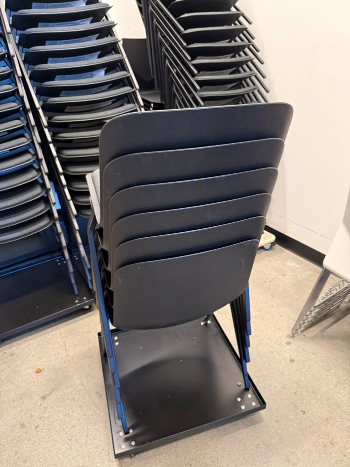 Poppin key side chair with padding