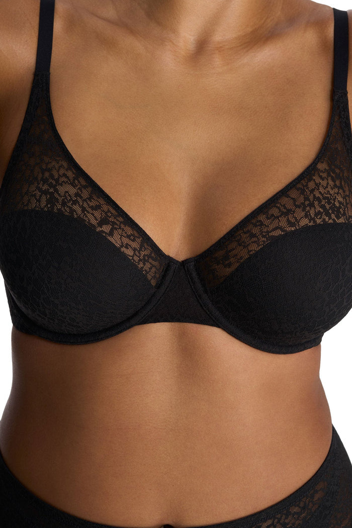 Pretty Smooth Seamless Underwire Bra