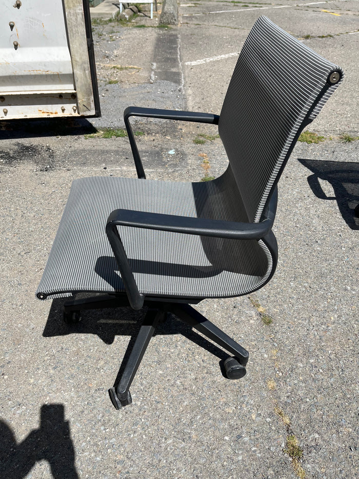 Rolling gray mesh conference room chairs