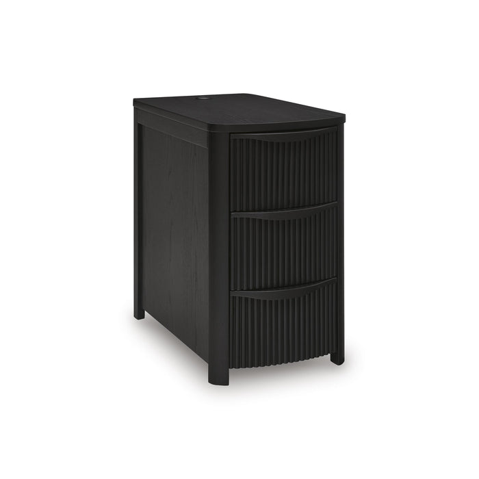 Signature Design by Ashley Camdill T208-117 Chair Side End Table IMAGE 1