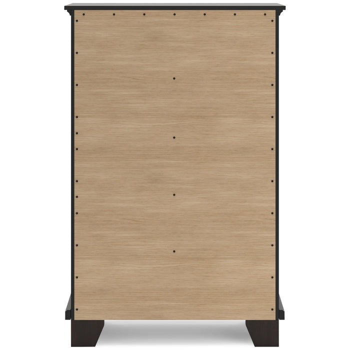 Signature Design by Ashley Covetown B441-46 Five Drawer Chest IMAGE 5