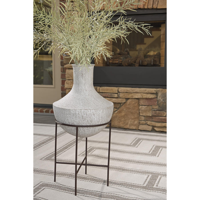 Signature Design by Ashley Estonbank A2000747 Vase IMAGE 3