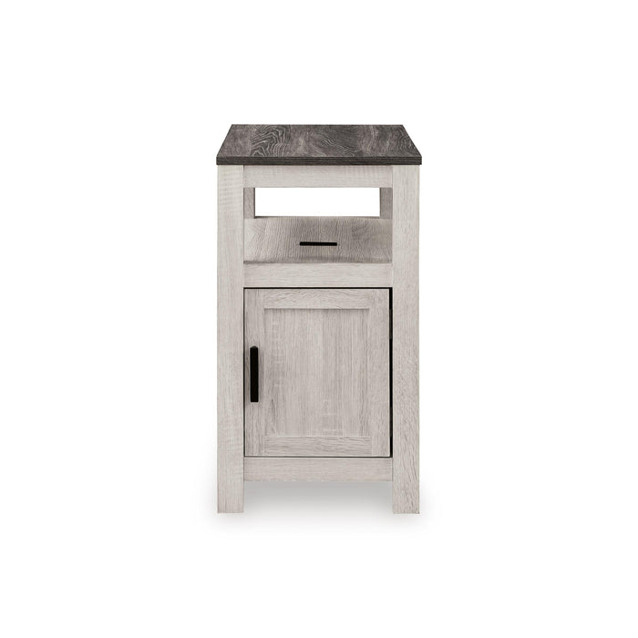 Signature Design by Ashley Fendenmore T190-217 Chair Side End Table IMAGE 3
