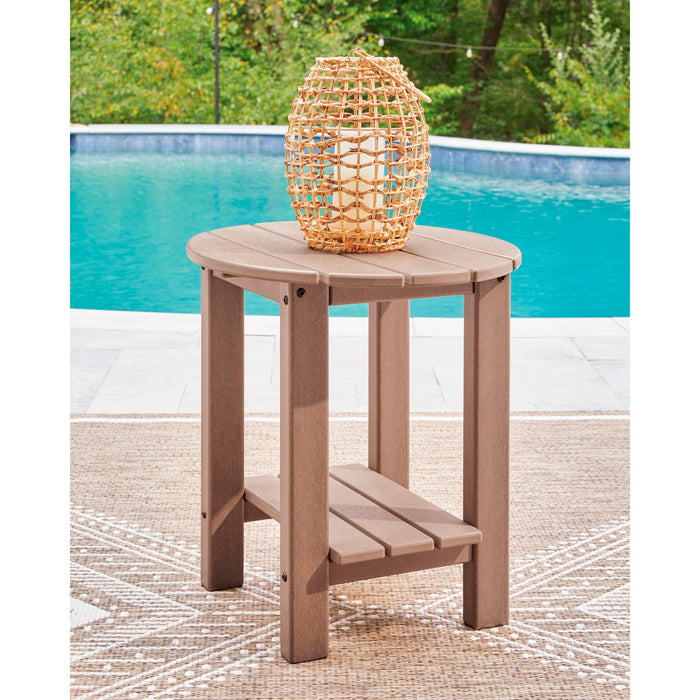 Signature Design by Ashley Grover Beach PCP422-706 Oval End Table IMAGE 4