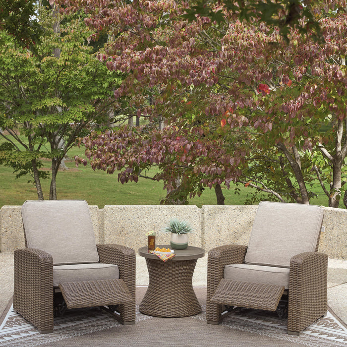 Signature Design by Ashley Laguna Heights PCP790-706 Round End Table with Umbrella Option IMAGE 8