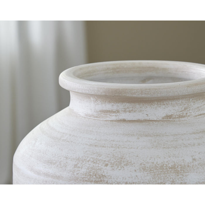 Signature Design by Ashley Meadie A2000788 Vase IMAGE 4