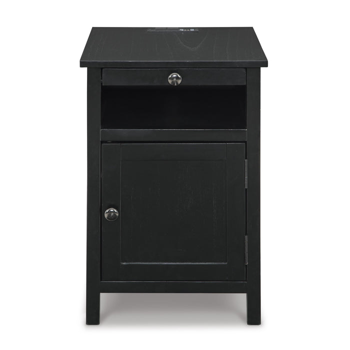 Signature Design by Ashley Treytown T300-617 Chair Side End Table IMAGE 3
