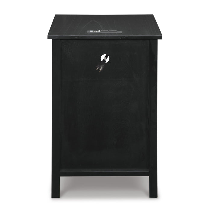 Signature Design by Ashley Treytown T300-617 Chair Side End Table IMAGE 5