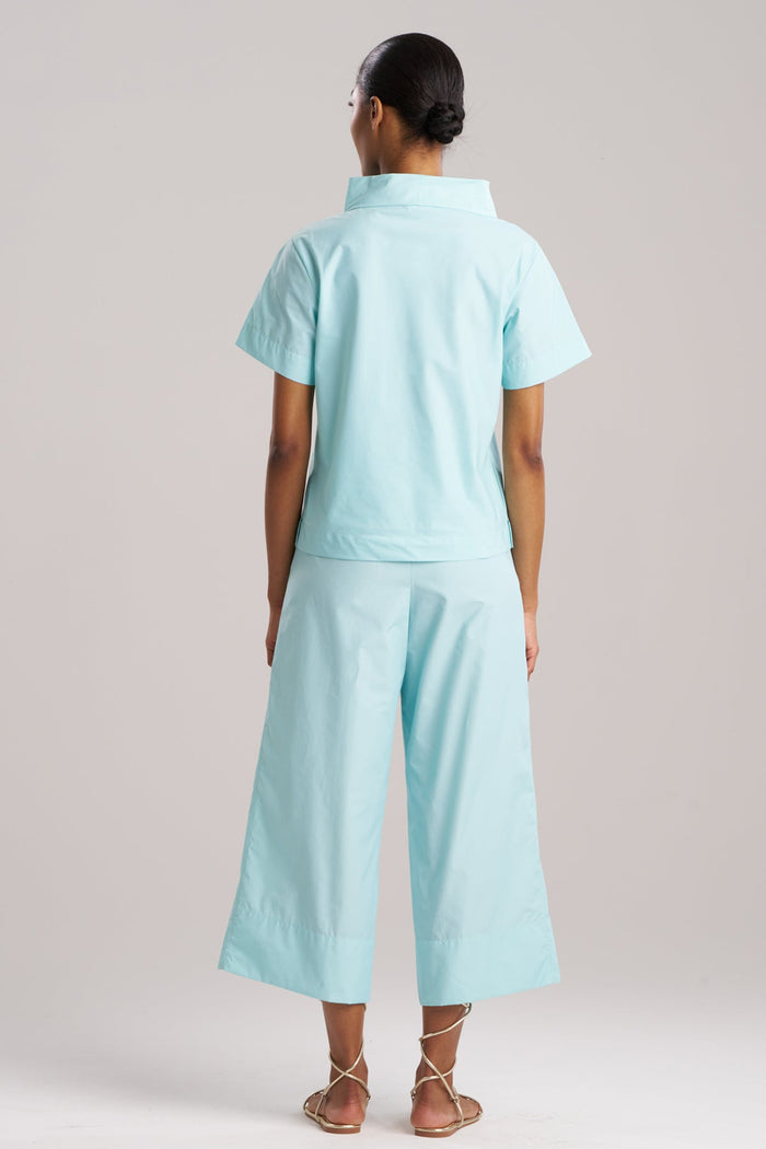 Techno Poplin Short Sleeve Funnel Neck Top