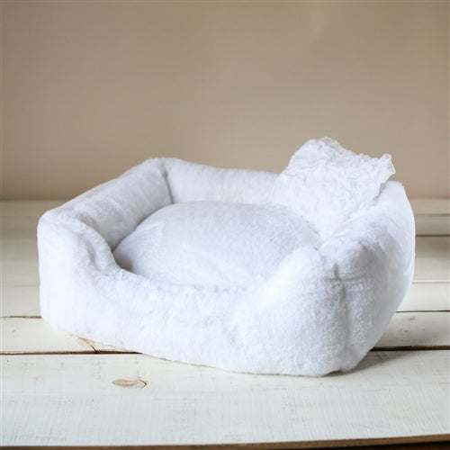 The Divine Bed in White - Posh Puppy Boutique